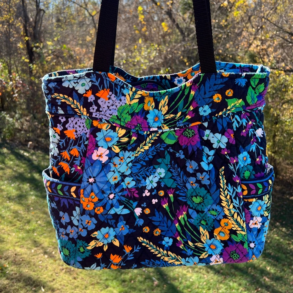 Vera Bradley midnight blues tote.  Excellent hardly used condition